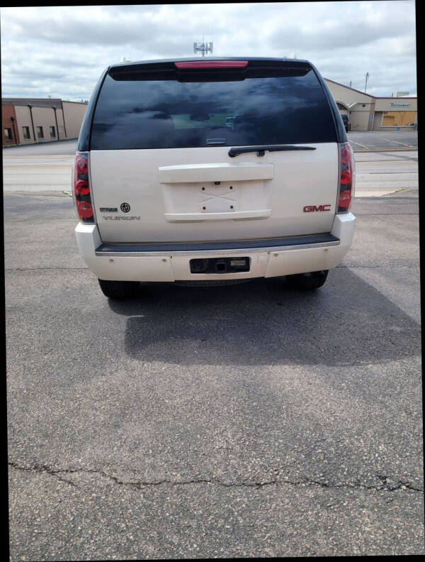 2011 GMC Yukon Denali
