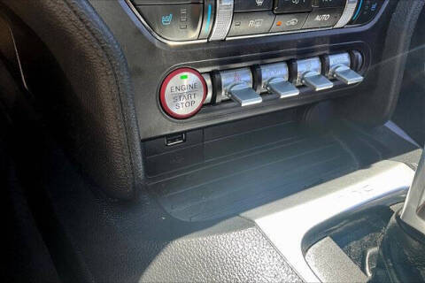 2022 Ford Mustang EcoBoost Premium