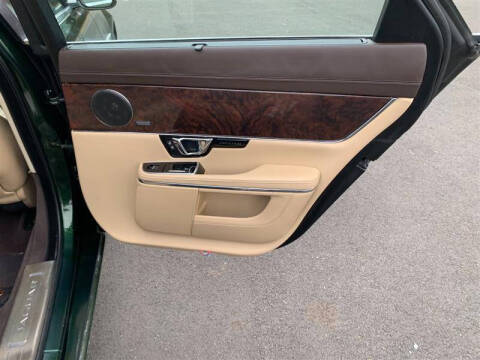 2016 Jaguar XJL Portfolio