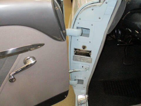 1952 Mercury 2 Door Sedan