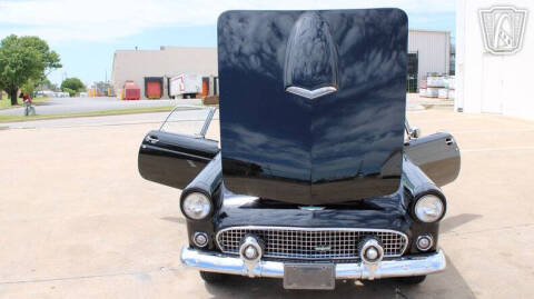 1956 Ford Thunderbird