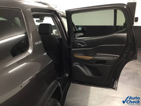 2018 GMC Acadia SLE-2