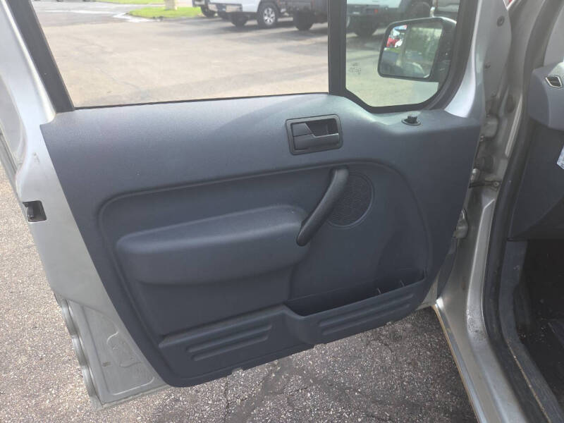 2011 Ford Transit Connect XLT Premium