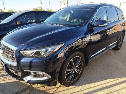 2016 Infiniti QX60 for sale at Auto Haus Imports in Grand Prairie TX