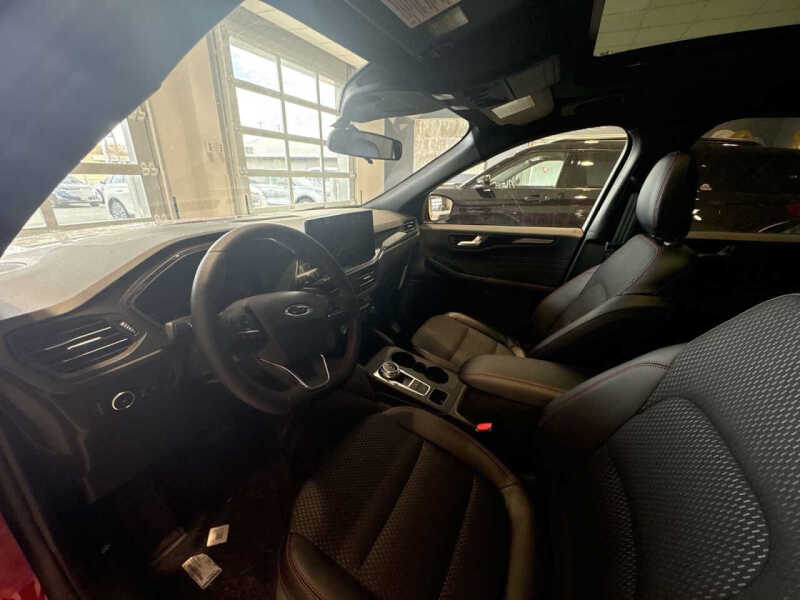 2026 Ford Escape ST-Line Select