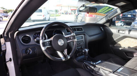 2010 Ford Mustang V6