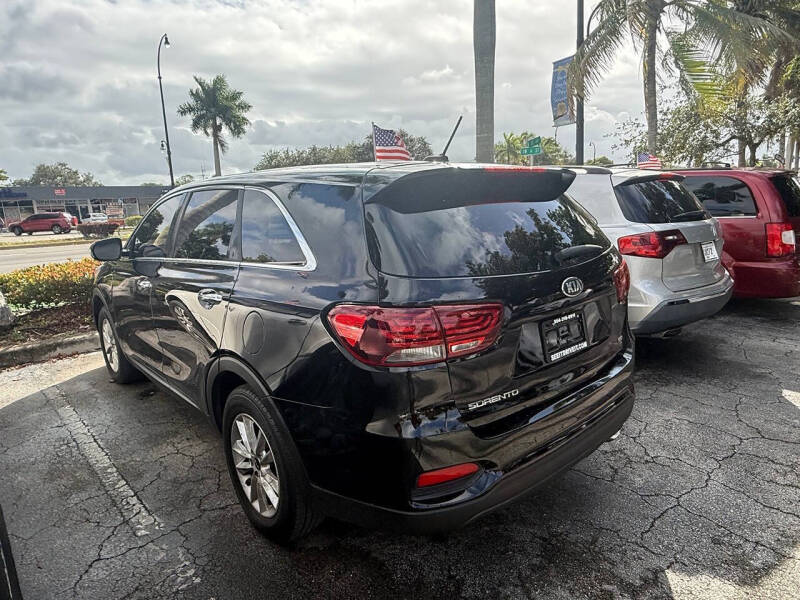 2019 Kia Sorento LX