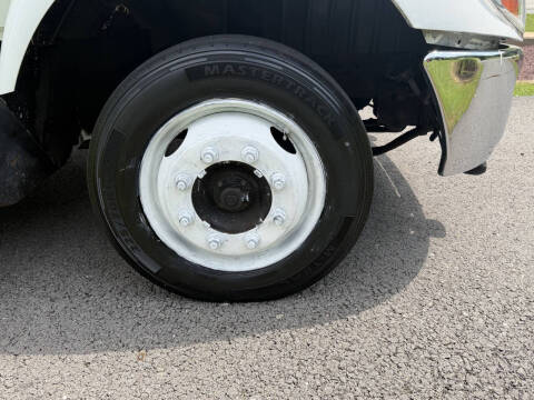 2006 International 4300 Rollback