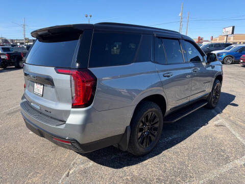 2023 GMC Yukon SLT