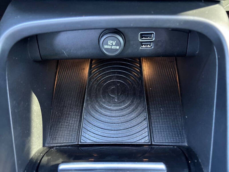 2019 Volvo XC40 T5 R-Design