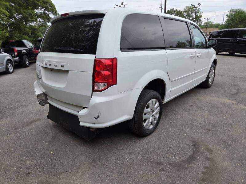 2017 Dodge Grand Caravan SE
