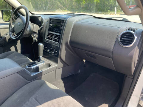 2009 Ford Explorer XLT