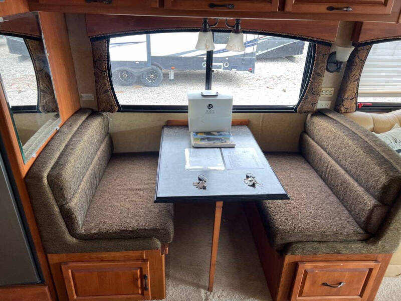 2008 Holiday Rambler Endeavor