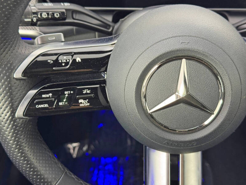 2023 Mercedes-Benz GLC GLC 300