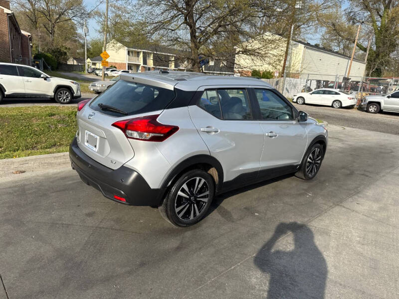 2020 Nissan Kicks SV