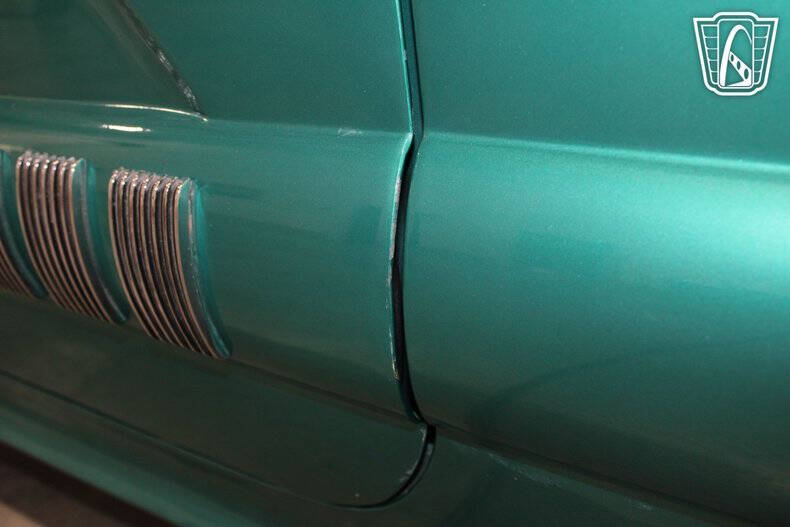 1958 Ford Thunderbird