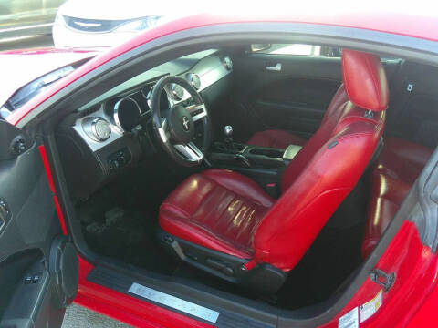 2006 Ford Mustang GT Deluxe