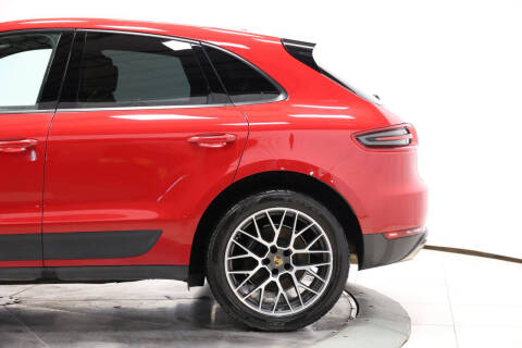 2018 Porsche Macan
