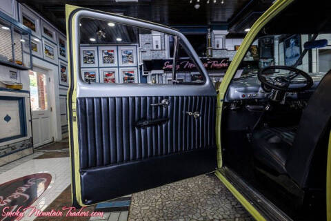 1950 Ford Custom Deluxe