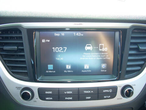 2022 Hyundai Accent SE