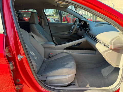 2022 Hyundai Elantra