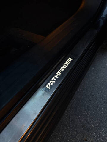 2018 Nissan Pathfinder SL