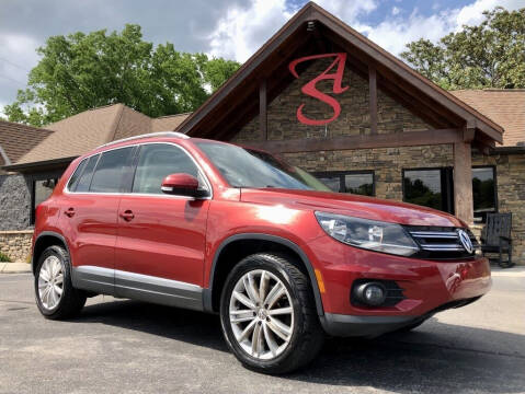 2014 Volkswagen Tiguan for sale at Auto Solutions in Maryville TN