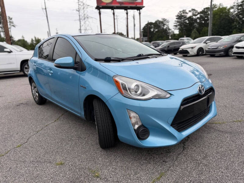2015 Toyota Prius c Two