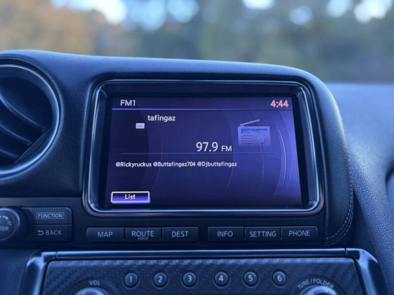 2013 Nissan GT-R Premium