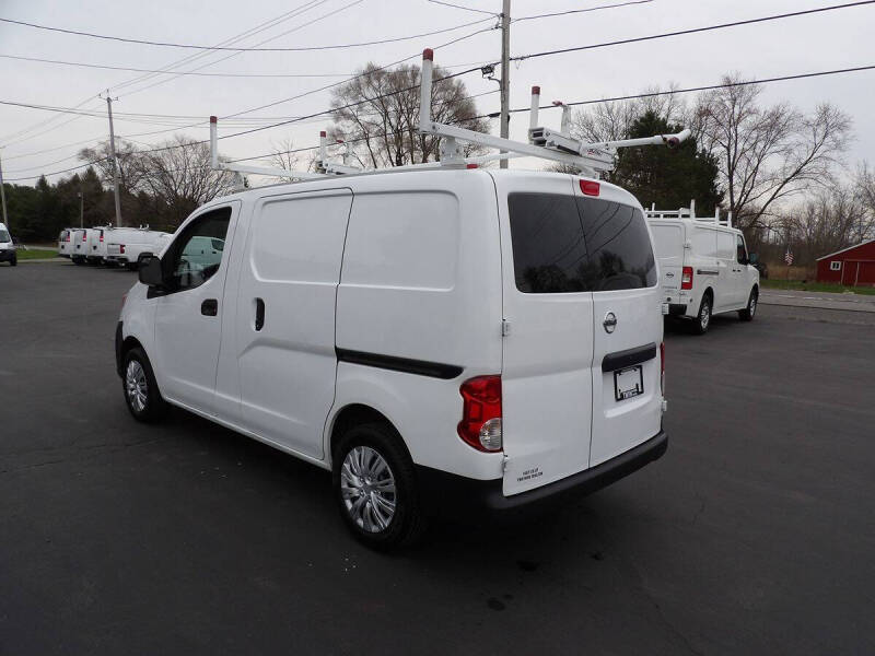 2015 Nissan NV200