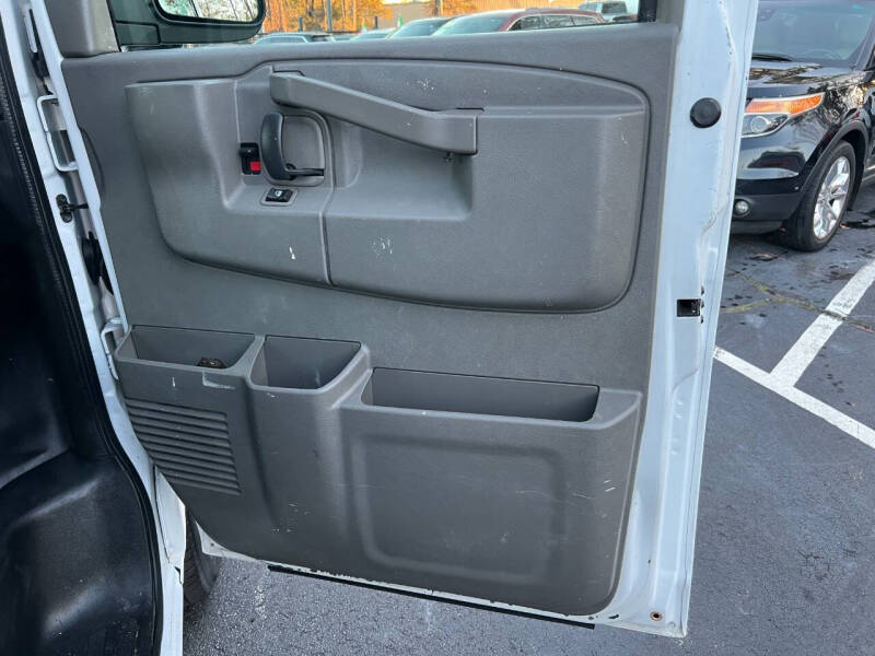 2020 Chevrolet Express 2500