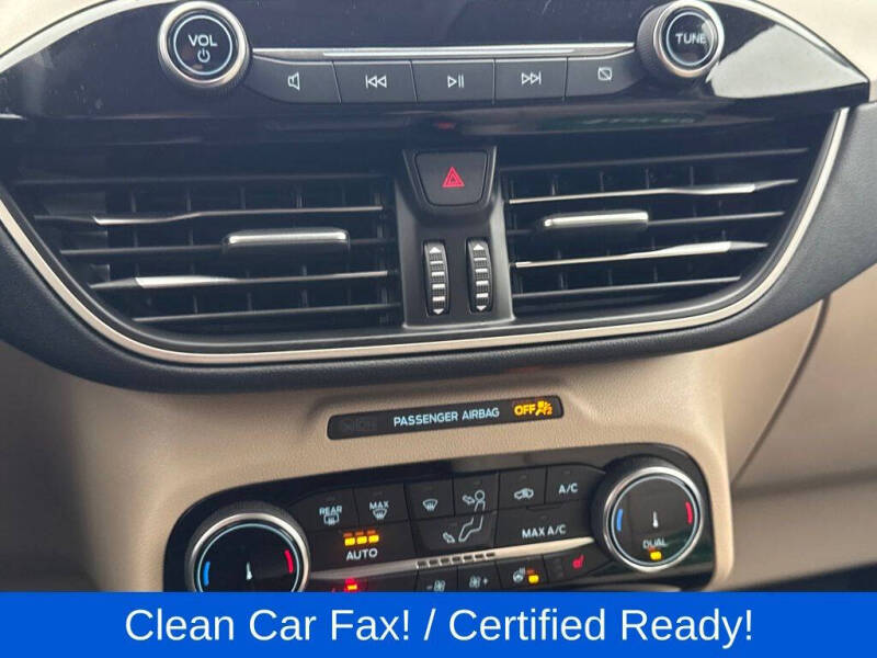 2022 Ford Escape SEL