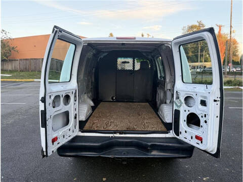 2014 Ford E-Series E-150