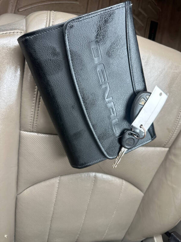 2016 GMC Acadia Denali