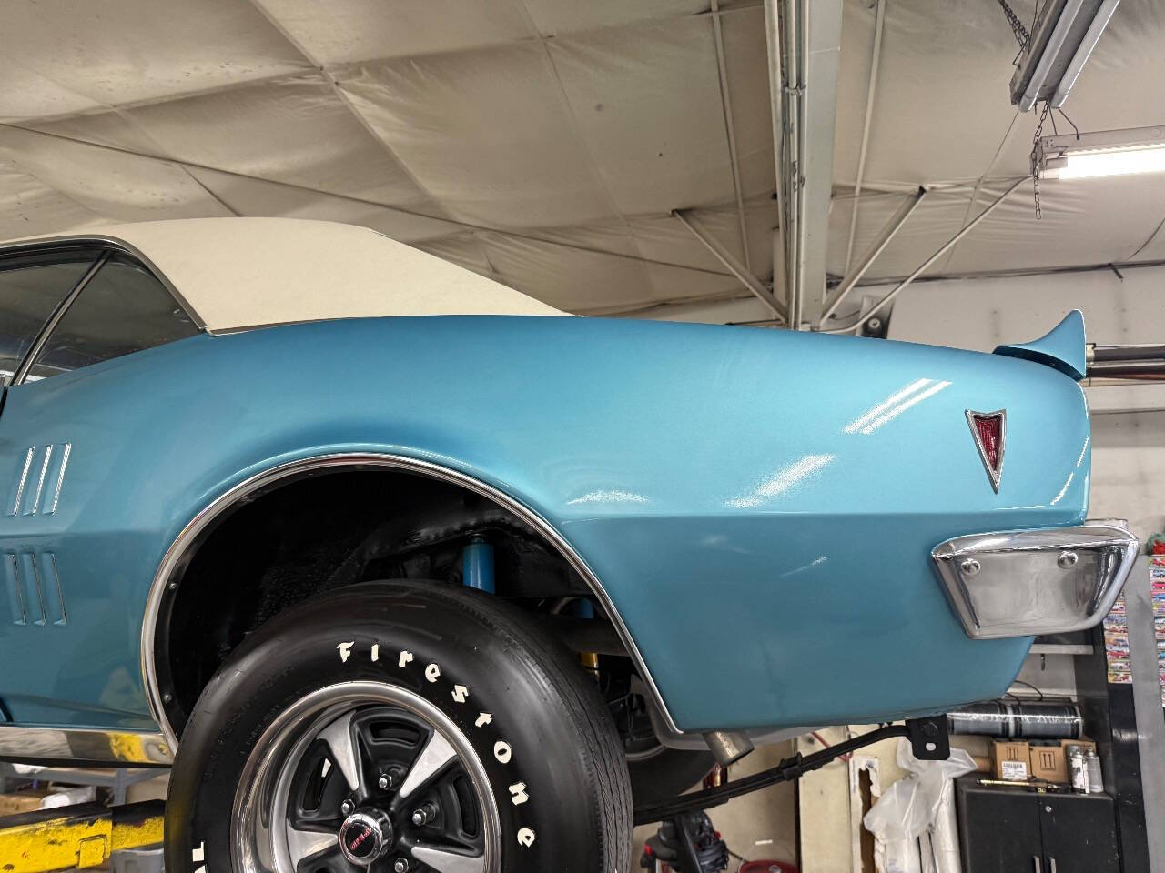 1968 Pontiac Firebird 140