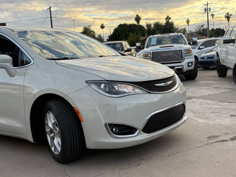 2019 Chrysler Pacifica Touring Plus