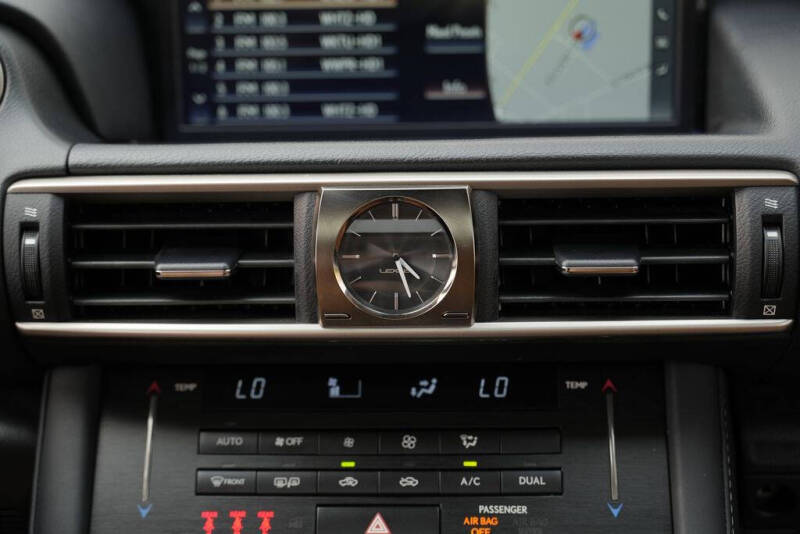 2018 Lexus IS 300