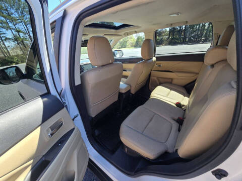 2018 Mitsubishi Outlander SE
