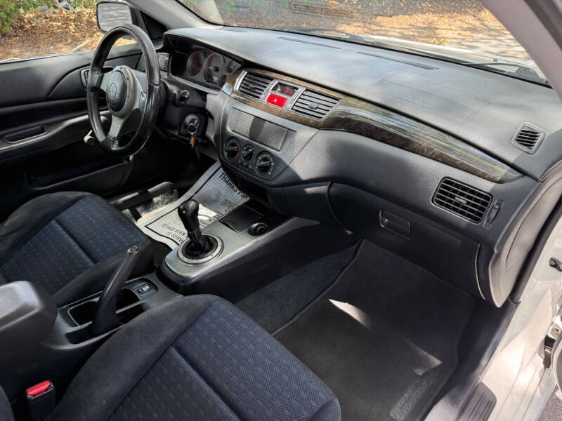 2004 Mitsubishi Lancer Evolution RS