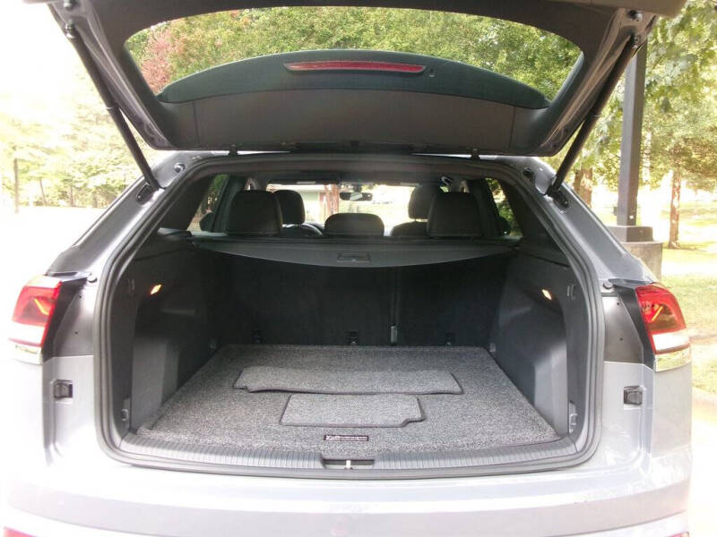 2022 Volkswagen Atlas Cross Sport V6 SE 4Motion