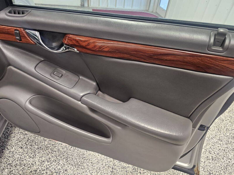 2005 Cadillac DeVille