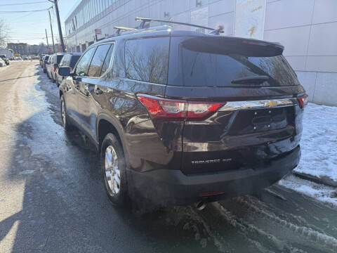 2018 Chevrolet Traverse LT Cloth