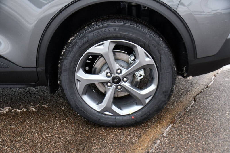 2026 Ford Escape ST-Line Select