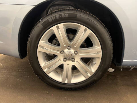 2012 Chrysler 200 Touring
