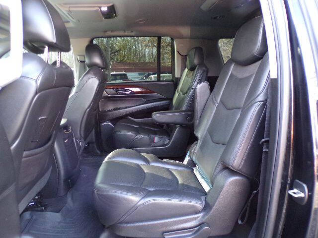 2016 Cadillac Escalade ESV Luxury Collection