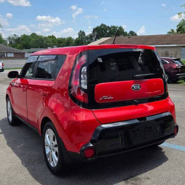2016 Kia Soul +