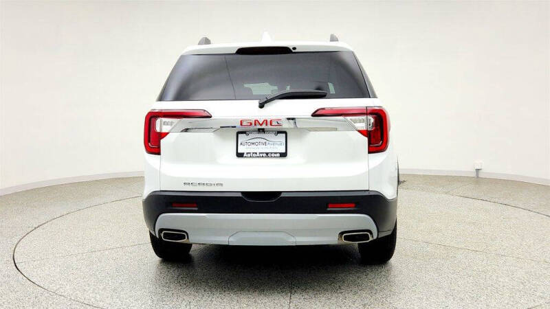 2023 GMC Acadia SLE