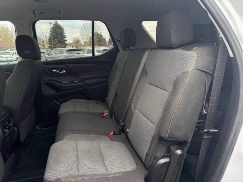 2021 Chevrolet Traverse LS