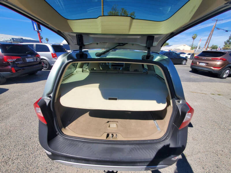 2008 Volvo XC70 3.2