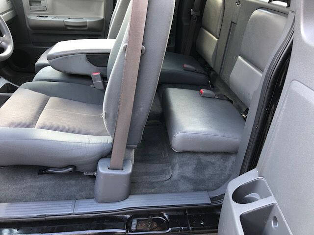 2005 Dodge Dakota for sale at Extreme Auto Plaza in Des Moines, IA